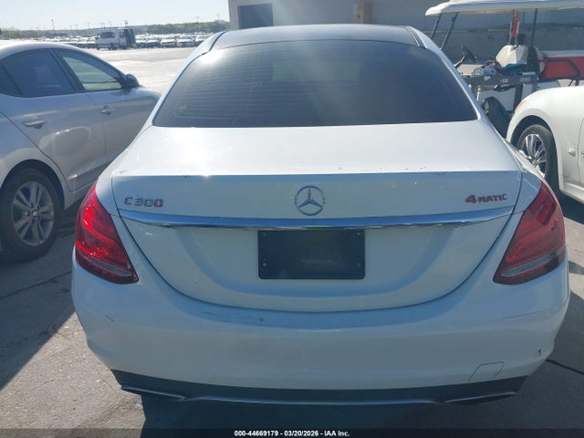 Продажа на аукционе авто 2015 Mercedes-benz C 300 4matic, vin: 55SWF4KB3FU019486, номер лота: 44669179