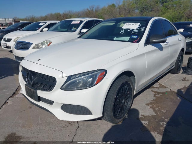 Продажа на аукционе авто 2015 Mercedes-benz C 300 4matic, vin: 55SWF4KB3FU019486, номер лота: 44669179