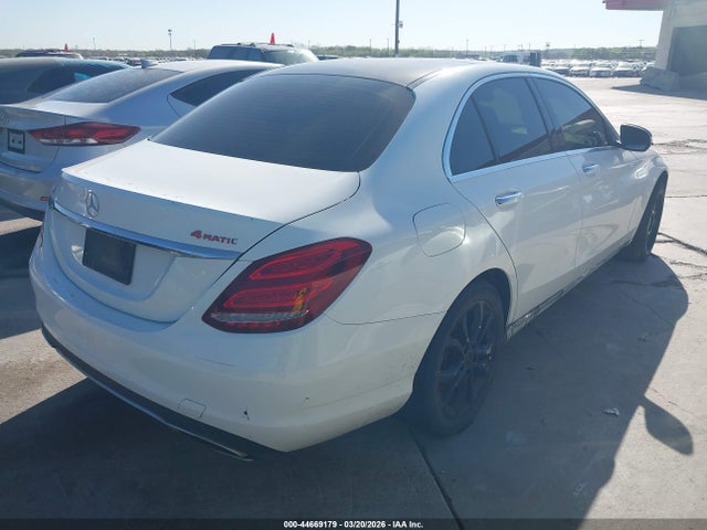 Продажа на аукционе авто 2015 Mercedes-benz C 300 4matic, vin: 55SWF4KB3FU019486, номер лота: 44669179