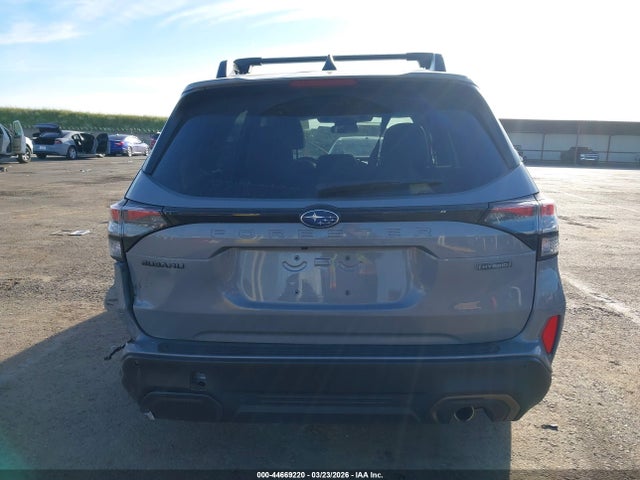 JF2SLSRD1SH427355 Subaru Forester Limited Hybrid
