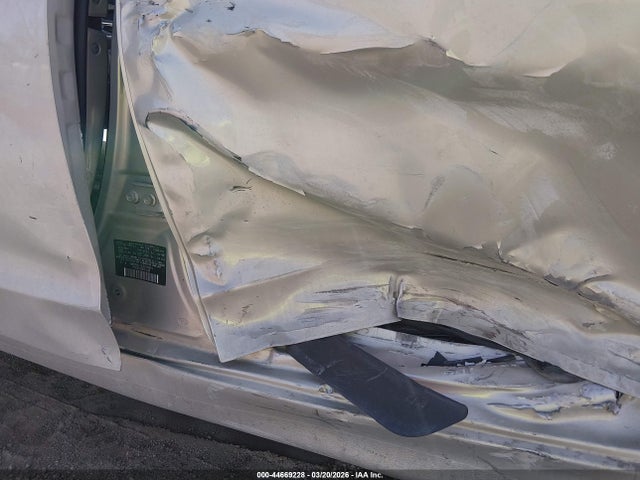 KMHD84LF4JU536859 Hyundai ELANTRA SEL