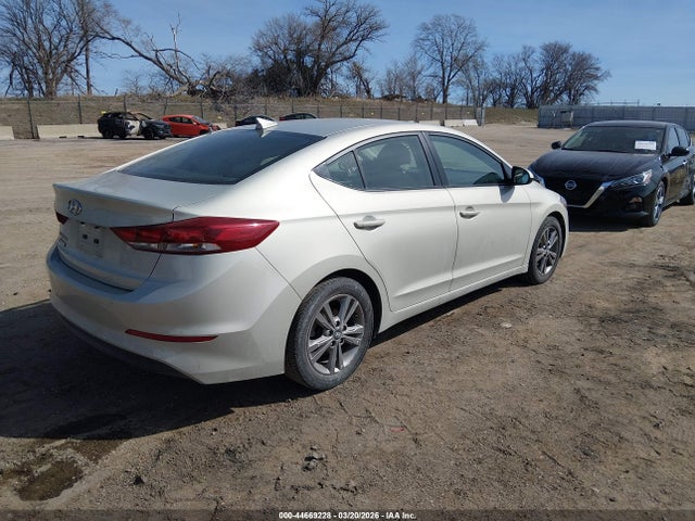 KMHD84LF4JU536859 Hyundai ELANTRA SEL