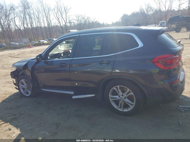 Продаж на аукціоні авто 2018 Bmw X3 Xdrive30i, vin: 5UXTR9C59JLD74445, номер лоту: 44669233