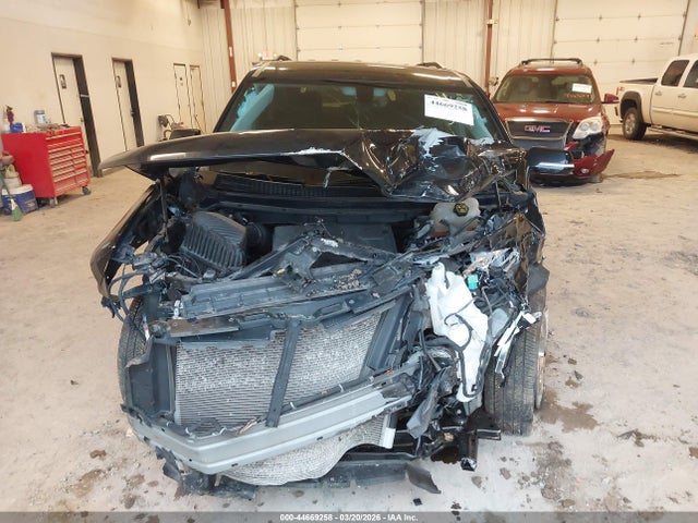 Продажа на аукционе авто 2020 Chevrolet Traverse Awd Lt Cloth, vin: 1GNEVGKW9LJ131774, номер лота: 44669258