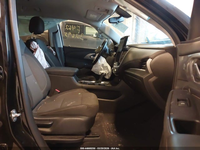 Продажа на аукционе авто 2020 Chevrolet Traverse Awd Lt Cloth, vin: 1GNEVGKW9LJ131774, номер лота: 44669258
