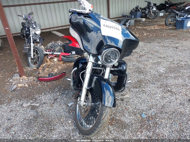 2012 HARLEY-DAVIDSON FLHX 1HD1KBM12CB629988 Photo 4