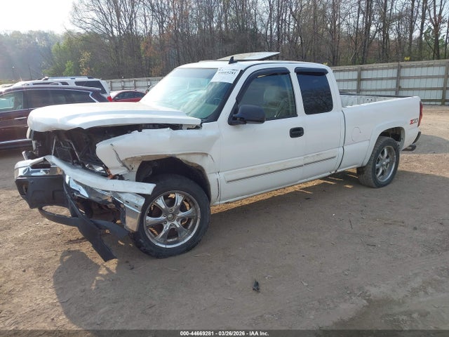 2006 CHEVROLET SILVERADO 1500 1GCEK19B56Z157408 Photo 1