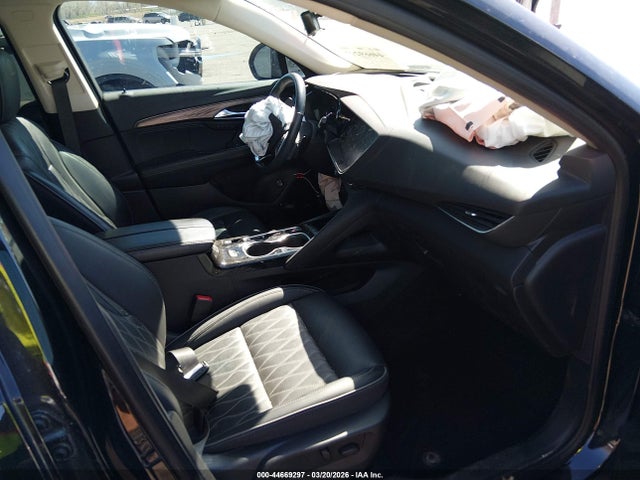 44669297 :رقم المزاد ، LRBFZSR46PD065485 vin ، 2023 Buick Envision Avenir Awd مزاد بيع