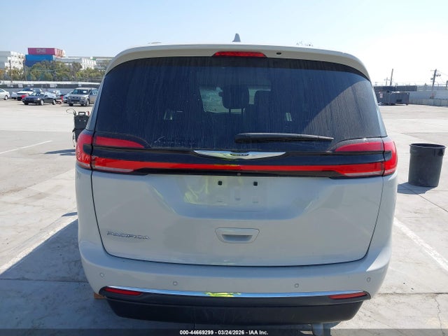 Auction sale of the 2021 Chrysler Pacifica Touring L, vin: 2C4RC1BG1MR521335, lot number: 44669299