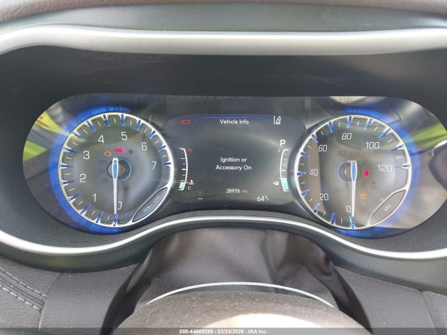 Auction sale of the 2021 Chrysler Pacifica Touring L, vin: 2C4RC1BG1MR521335, lot number: 44669299