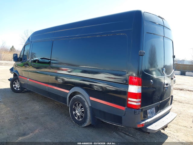 Aukcja sprzedaży 2015 Mercedes-benz Sprinter 2500 High Roof, vin: WD3PE8DC1F5999771, numer aukcji: 44669335