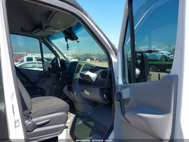 Aukcja sprzedaży 2015 Mercedes-benz Sprinter 2500 High Roof, vin: WD3PE8DC1F5999771, numer aukcji: 44669335