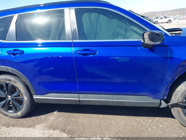 Продажа на аукционе авто 2023 Honda Cr-v Hybrid Sport Touring, vin: 7FARS6H97PE022150, номер лота: 44669342