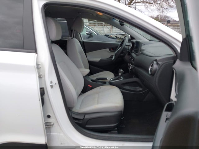 44669352 :رقم المزاد ، KM8K6CABXNU849976 vin ، 2022 Hyundai Kona Sel مزاد بيع