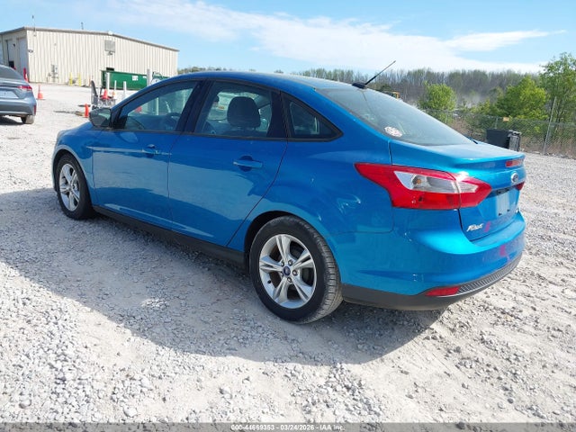 Ford FOCUS SE 2014 1FADP3F25EL338898 Image 3