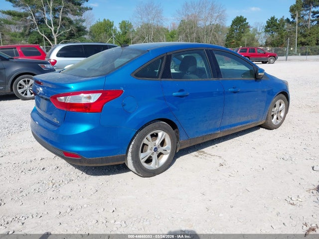 Ford FOCUS SE 2014 1FADP3F25EL338898 Image 4