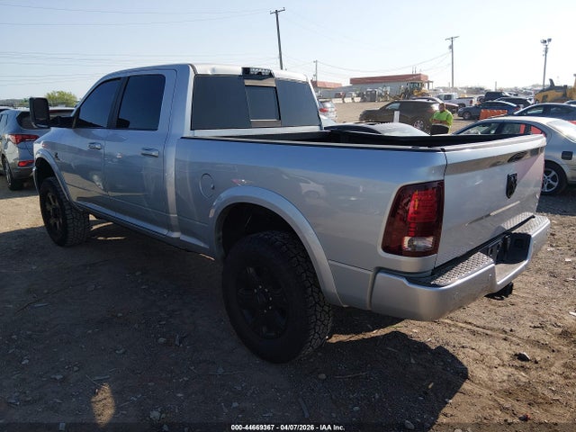 3C6UR5FL5HG781537 RAM 2500 Laramie 4x4 6&#039;4 Box