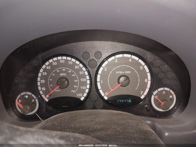 2005 JEEP LIBERTY 1J4GK48K75W549344 Photo 6