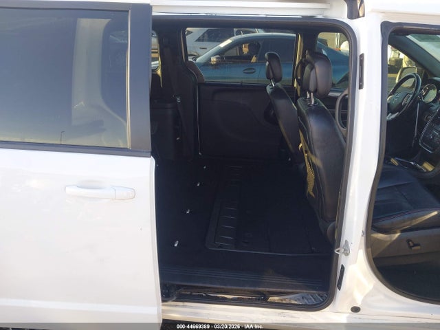 44669389 :رقم المزاد ، 2C4RDGEG5KR786025 vin ، 2019 Dodge Grand Caravan Gt مزاد بيع