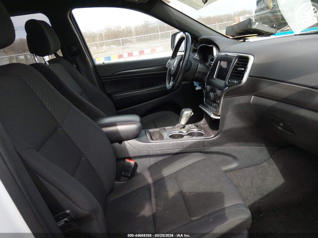 Aukcja sprzedaży 2018 Jeep Grand Cherokee Laredo 4x4, vin: 1C4RJFAG3JC476990, numer aukcji: 44669388