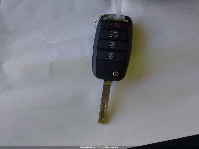 3KPA24AD7PE613046 KIA RIO S