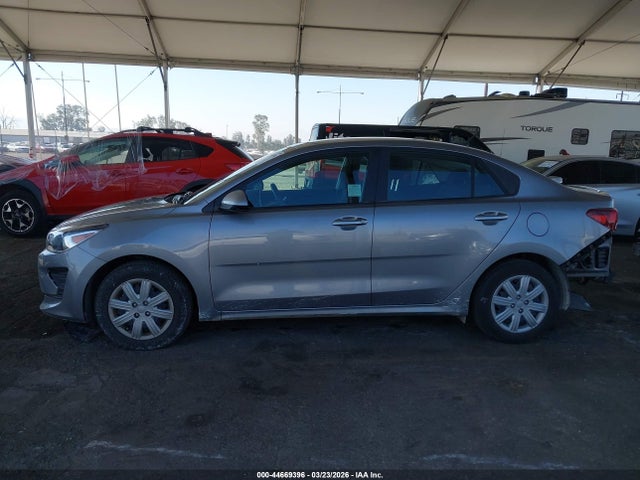 3KPA24AD7PE613046 KIA RIO S