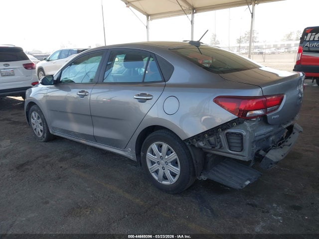 3KPA24AD7PE613046 KIA RIO S