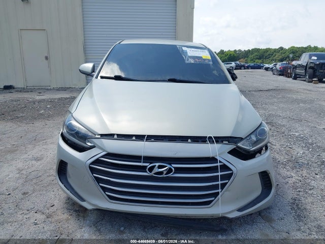 Продаж на аукціоні авто 2017 Hyundai Elantra Se, vin: KMHD74LF2HU398493, номер лоту: 44669409