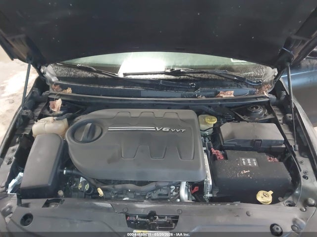 Продажа на аукционе авто 2015 Chrysler 200 C, vin: 1C3CCCEG7FN540134, номер лота: 44669411