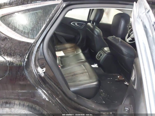 Продажа на аукционе авто 2015 Chrysler 200 C, vin: 1C3CCCEG7FN540134, номер лота: 44669411