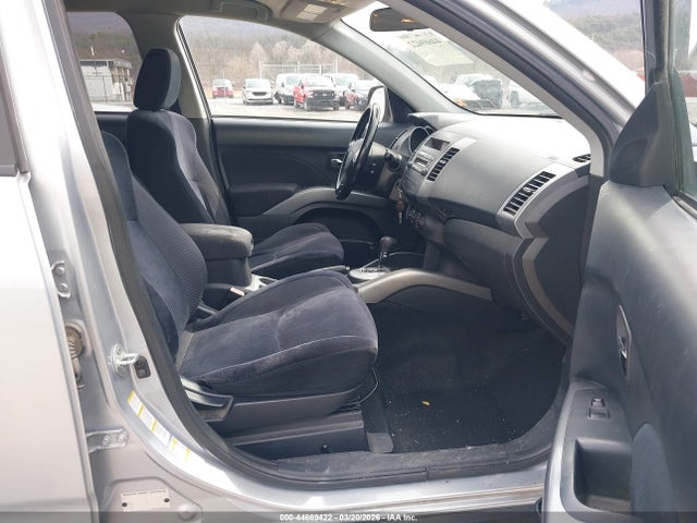 2010 MITSUBISHI OUTLANDER JA4AT2AW0AZ009931 Photo 4