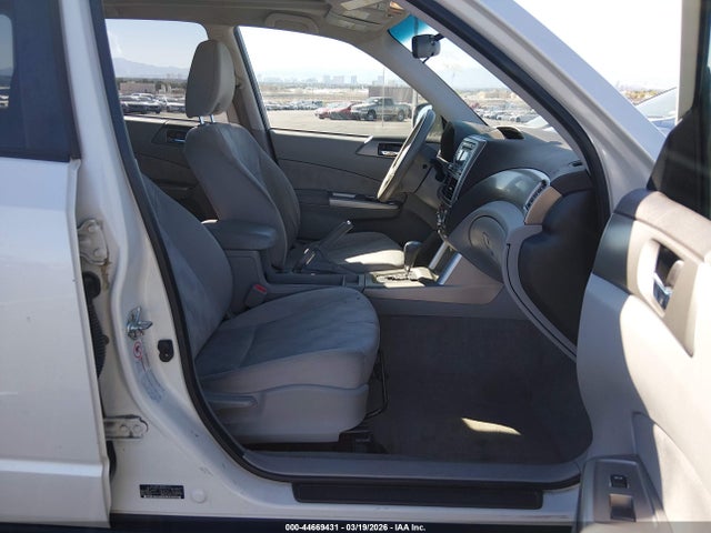 Продажа на аукционе авто 2010 Subaru Forester 2.5x Premium, vin: JF2SH6CC5AH746278, номер лота: 44669431