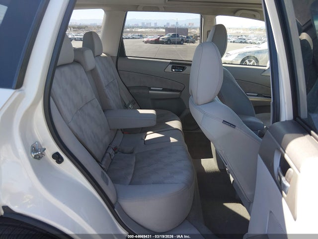 Продажа на аукционе авто 2010 Subaru Forester 2.5x Premium, vin: JF2SH6CC5AH746278, номер лота: 44669431