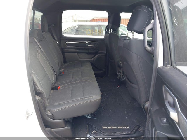 44669440 :رقم المزاد ، 1C6SRFFTXLN214916 vin ، 2020 Ram 1500 Big Horn  4x4 5'7 Box مزاد بيع