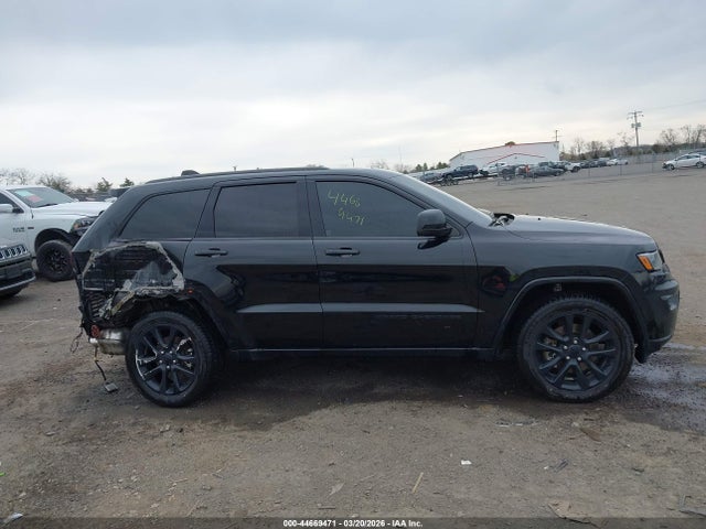 2021 Jeep Grand Cherokee Laredo X 4x4 მანქანა იყიდება აუქციონზე, vin: 1C4RJFAG9MC779549, აუქციონის ნომერი: 44669471