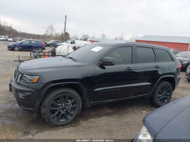 2021 Jeep Grand Cherokee Laredo X 4x4 მანქანა იყიდება აუქციონზე, vin: 1C4RJFAG9MC779549, აუქციონის ნომერი: 44669471