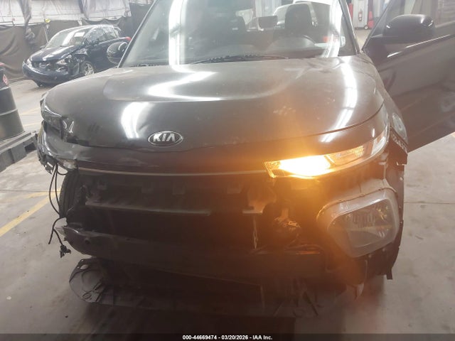 KNDJ23AU4L7735089 KIA SOUL LX