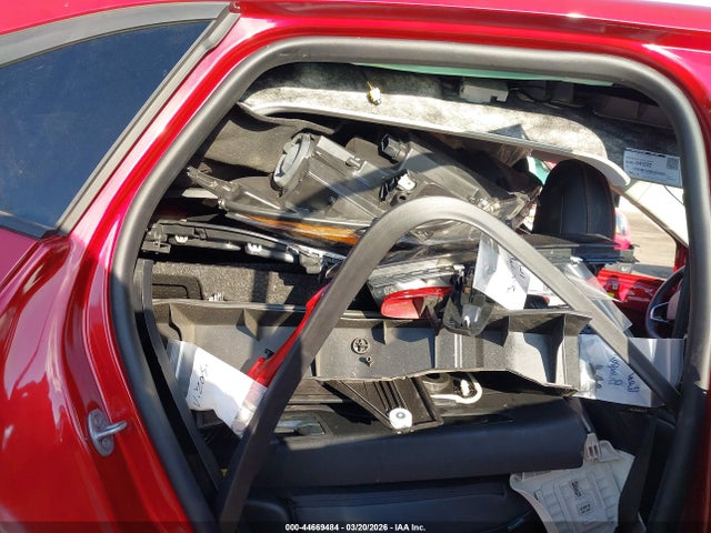 1FMCU9H90NUA32421 Ford ESCAPE SEL