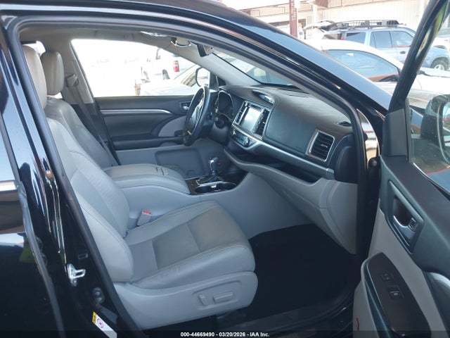 5TDYZRFH5KS300370 Toyota Highlander Limited