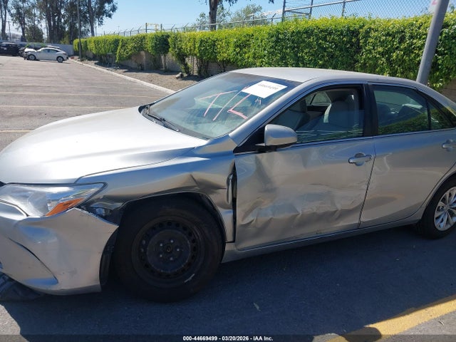 Toyota CAMRY LE 2017 4T1BF1FK7HU771352 Image 6