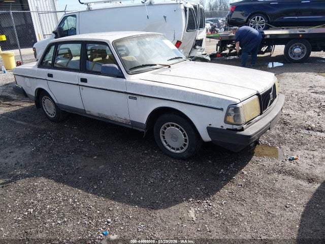 Продажа на аукционе авто 1992 Volvo 240 Gl, vin: YV1AS8802N1462590, номер лота: 44669508