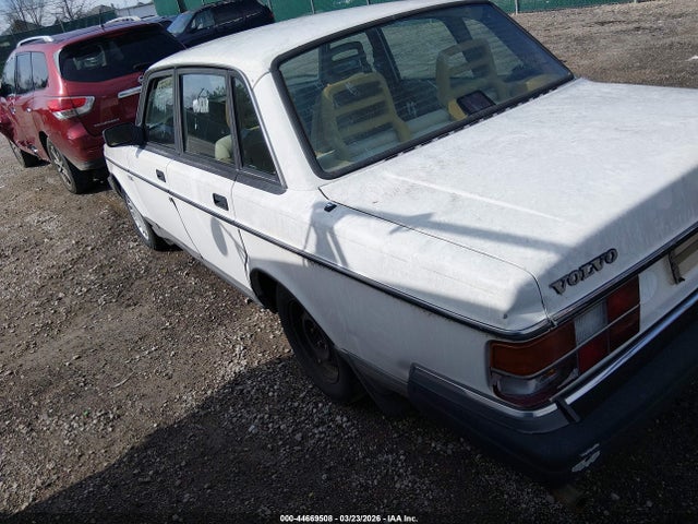 Продажа на аукционе авто 1992 Volvo 240 Gl, vin: YV1AS8802N1462590, номер лота: 44669508