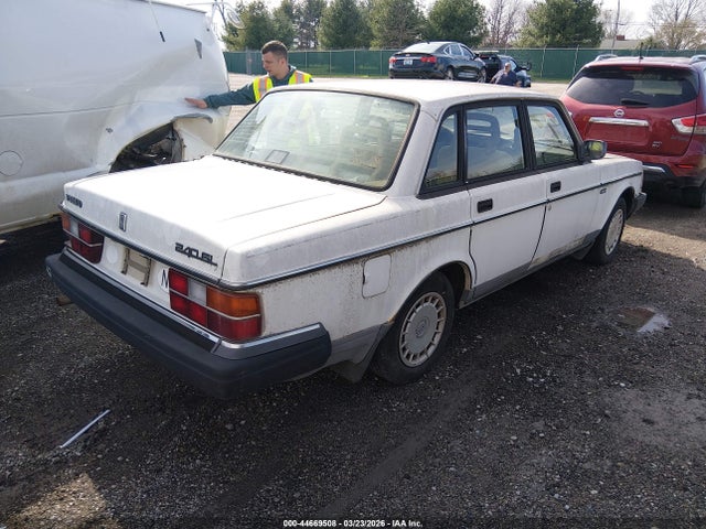 Продажа на аукционе авто 1992 Volvo 240 Gl, vin: YV1AS8802N1462590, номер лота: 44669508