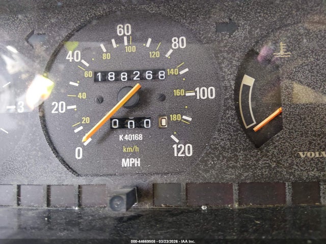 Продажа на аукционе авто 1992 Volvo 240 Gl, vin: YV1AS8802N1462590, номер лота: 44669508