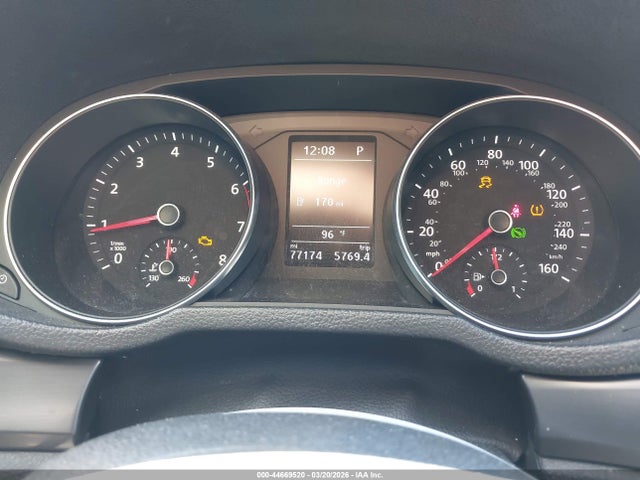 1VWAA7A3XJC044393 Volkswagen Passat 2.0t R-line/2.0t S