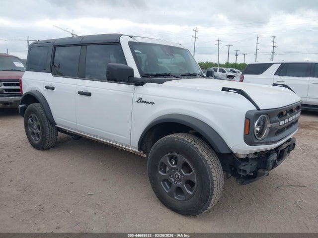 44669532 :رقم المزاد ، 1FMEE5BP6PLC11755 vin ، 2023 Ford Bronco Big Bend مزاد بيع
