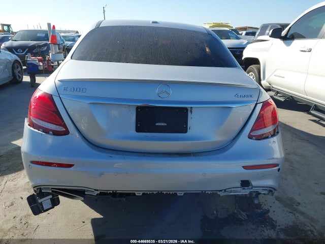 Aukcja sprzedaży 2017 Mercedes-benz E 300 4matic, vin: WDDZF4KB5HA238367, numer aukcji: 44669535