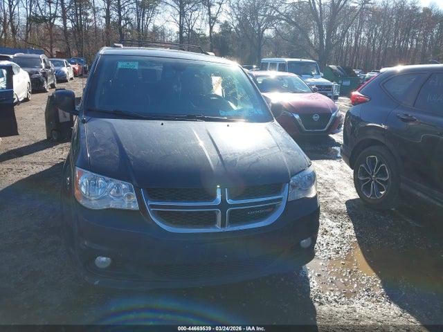 Продаж на аукціоні авто 2018 Dodge Grand Caravan Sxt, vin: 2C4RDGCG6JR326860, номер лоту: 44669539