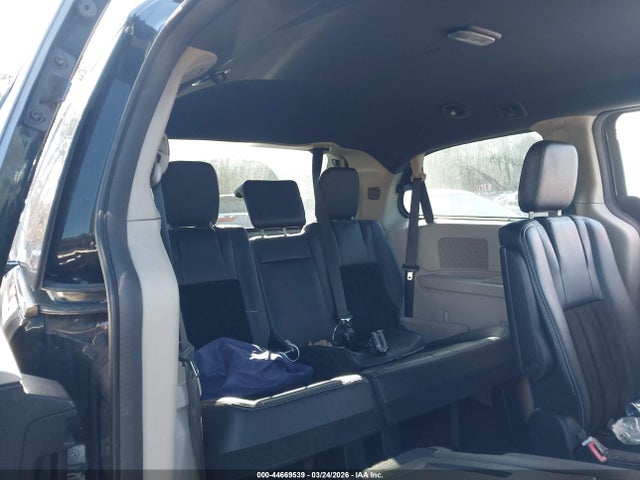 Продаж на аукціоні авто 2018 Dodge Grand Caravan Sxt, vin: 2C4RDGCG6JR326860, номер лоту: 44669539