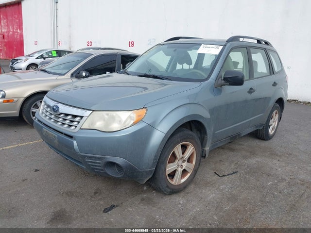 44669549 :رقم المزاد ، JF2SHABC5DH427603 vin ، 2013 Subaru Forester 2.5x مزاد بيع